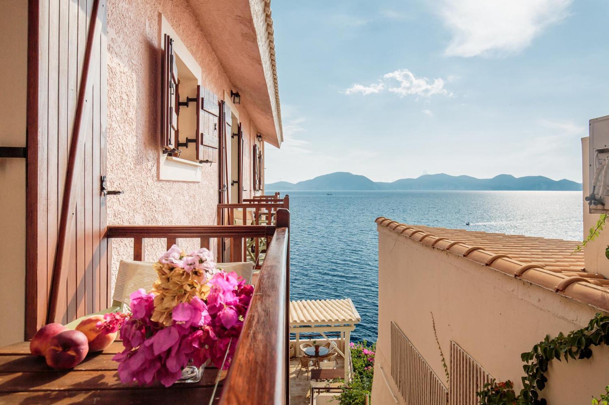 Cavos Inn Apartments Kefalonia Asos Bagian luar foto